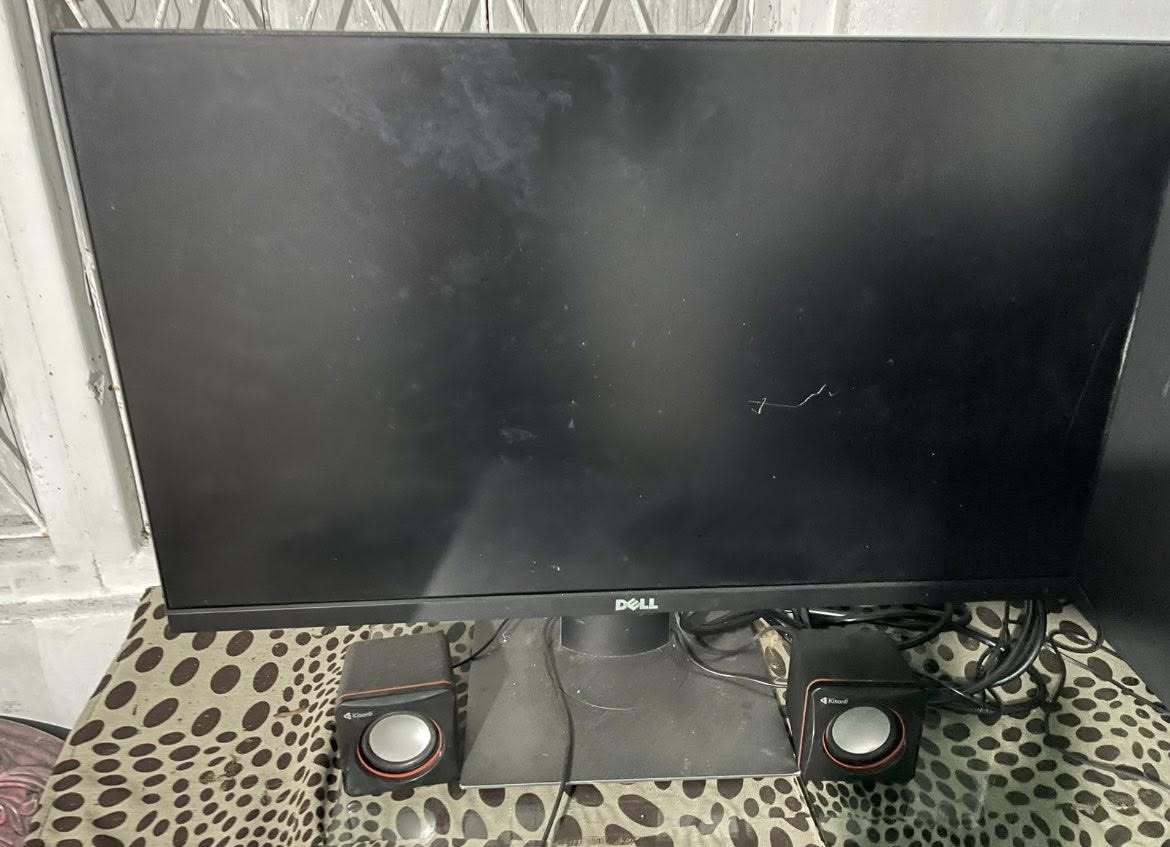 Desktop Computer (Good Condition)