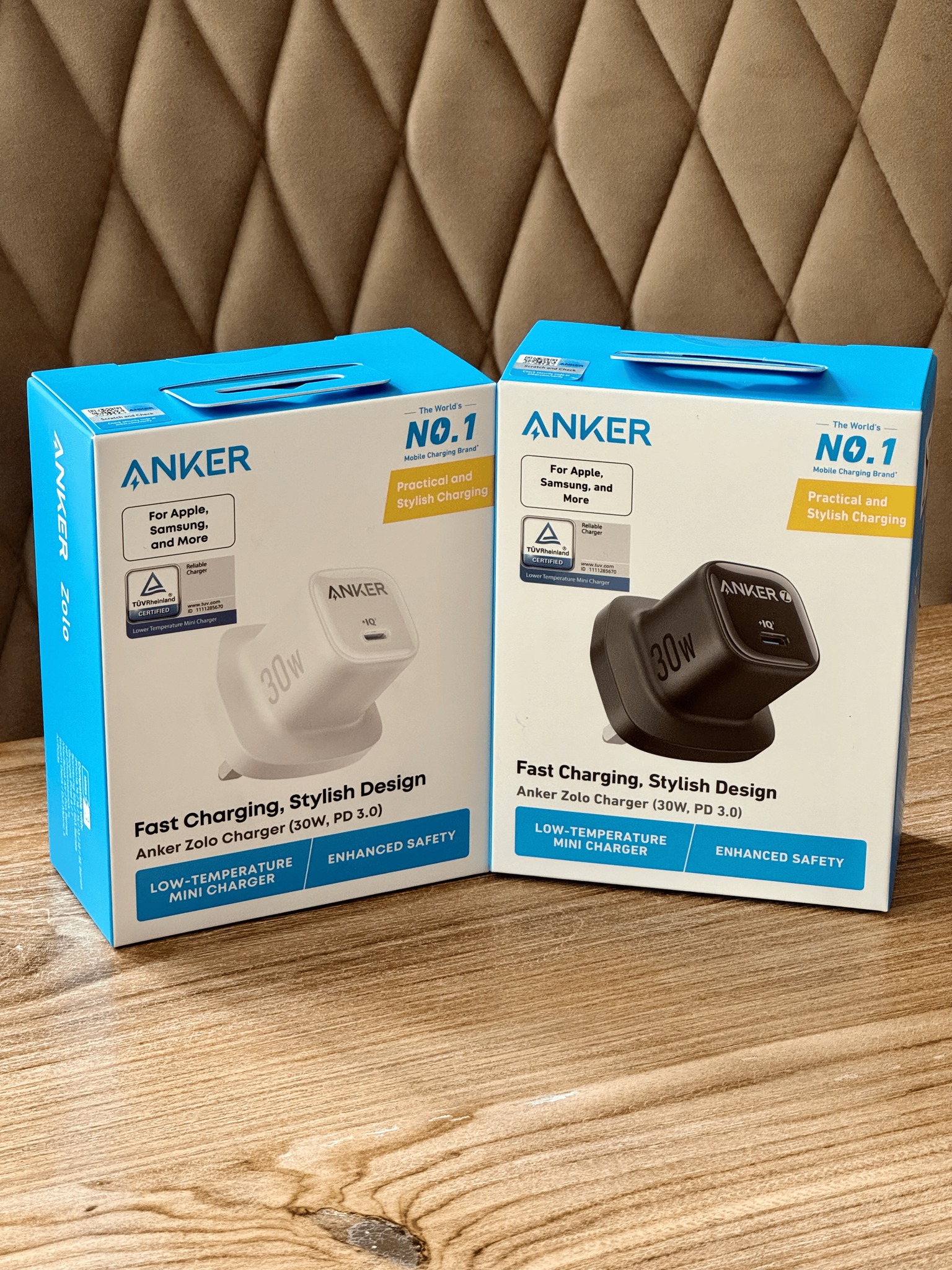 ANKER ZOLO 30W PD 3.0 CHARGER