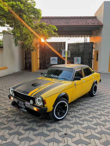 Mitsubishi Lancer Flat Light (Dodge colt)
