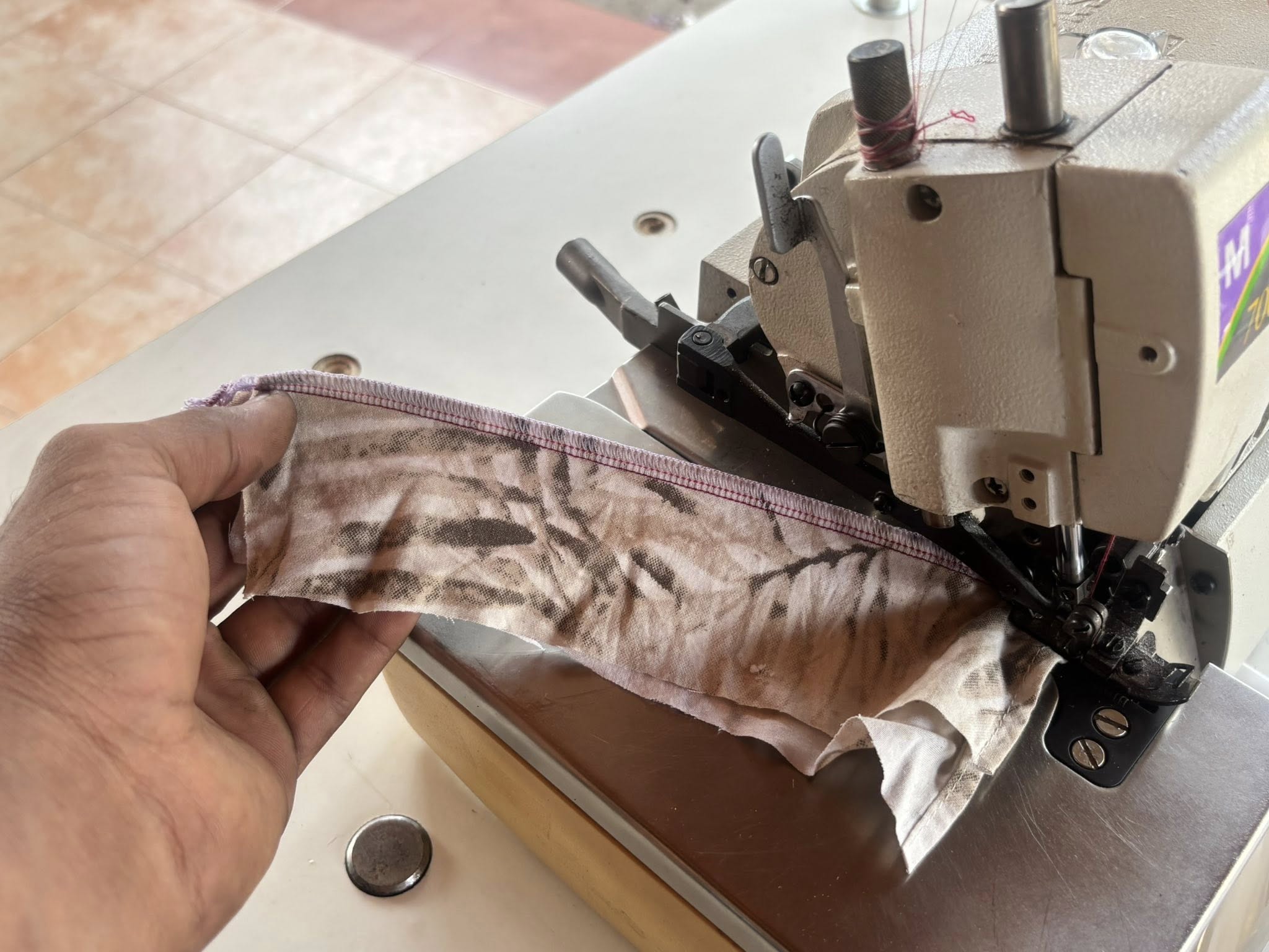 Pegasus M700 overlock machine