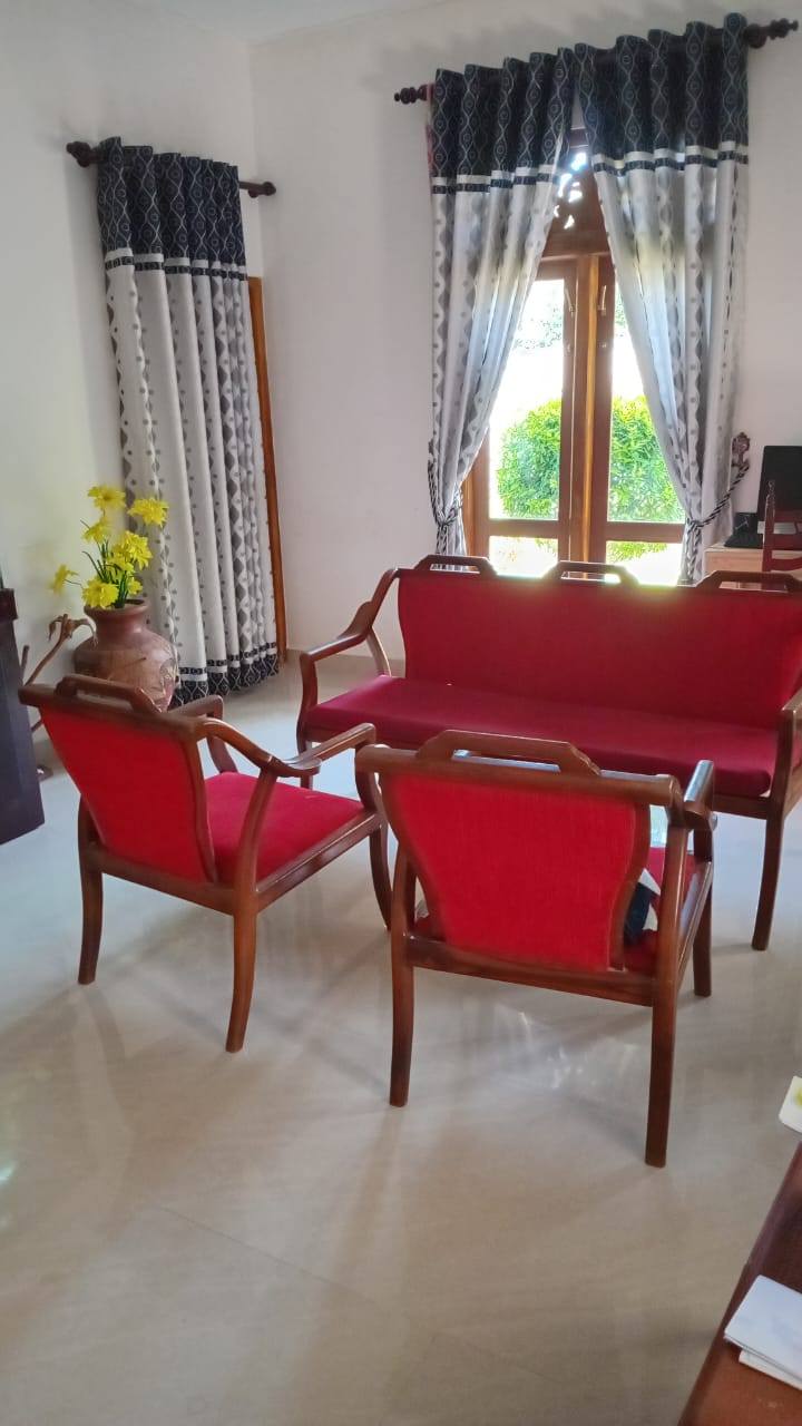 නිවසක් විකිනිමට රාගම පේරලන්ද