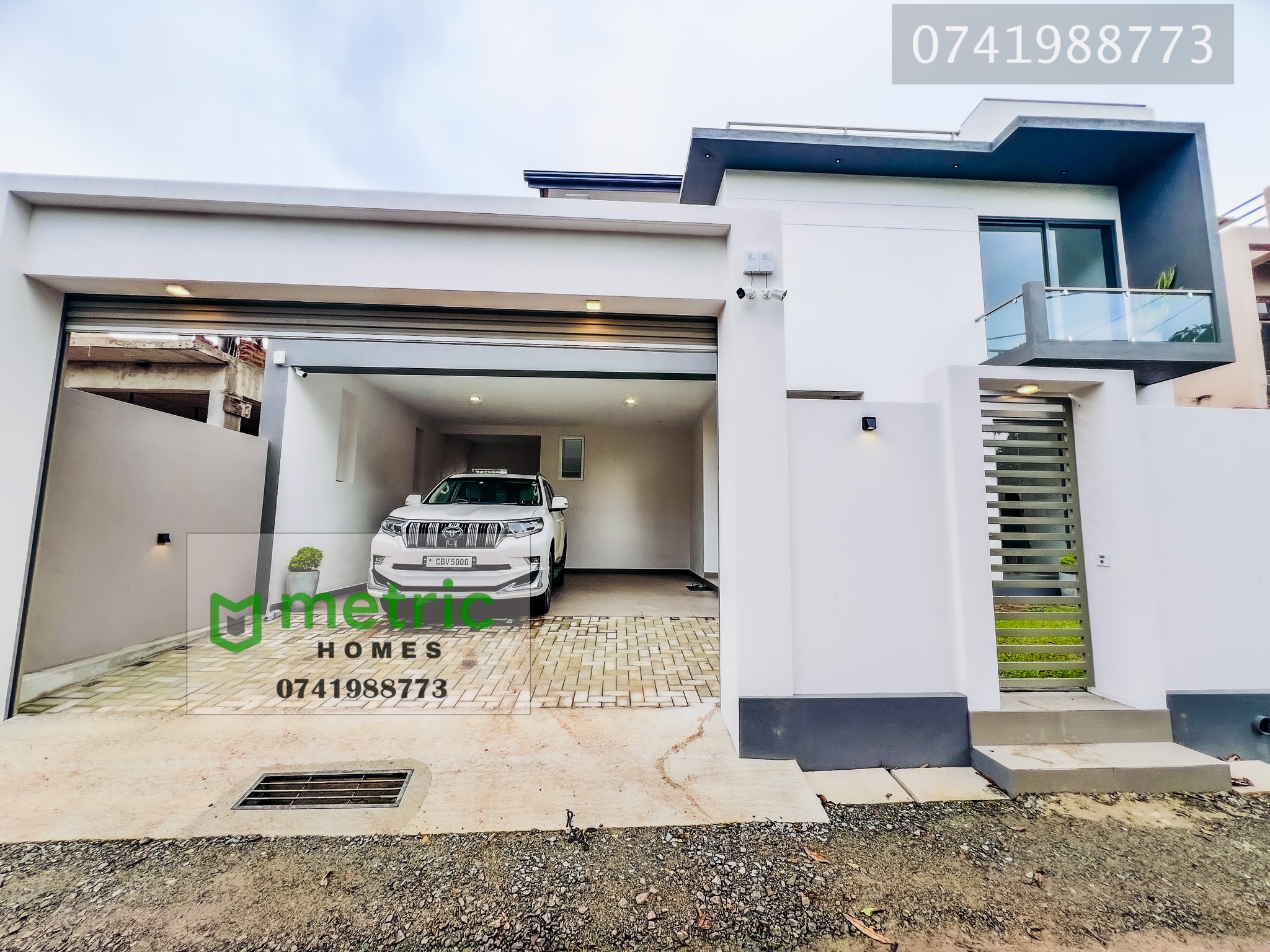 NEGOMBO AKKARAPANHA BRAND NEW LUXURY HOUSE FOR SALE මීගමුවේන් සුපිරි නිවසක්