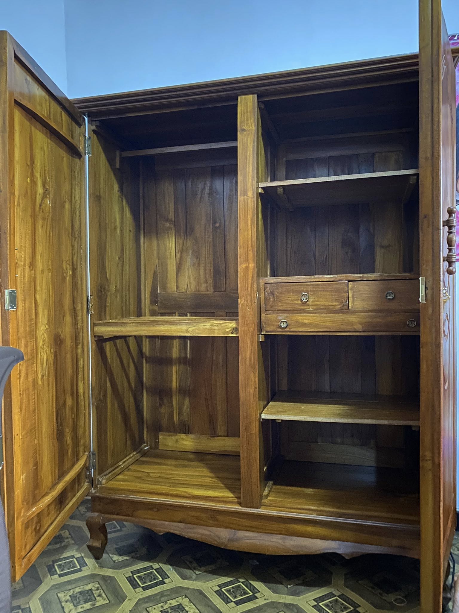 Teak 2door almari for sale