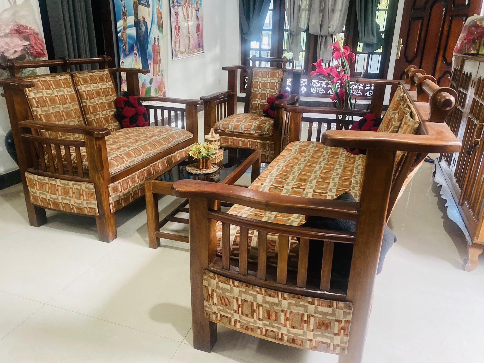 SOFA SET SALE
