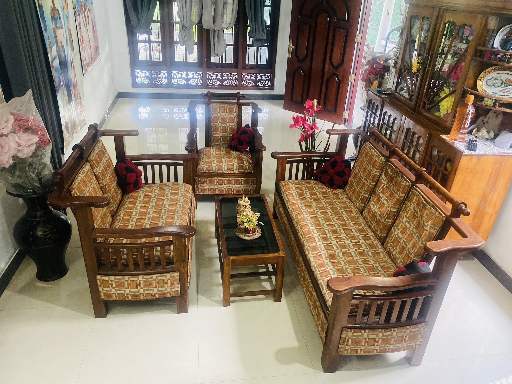 SOFA SET SALE