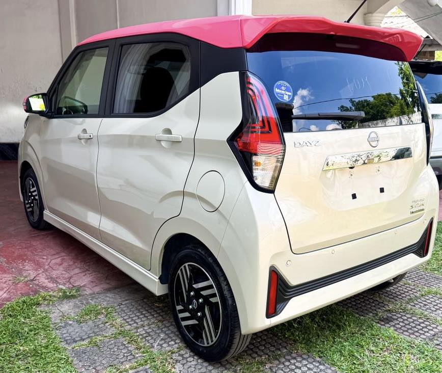 Nissan Dayz Highway Star X PRO PILOT EDITION 2024– VANILLA/PINK 2tone