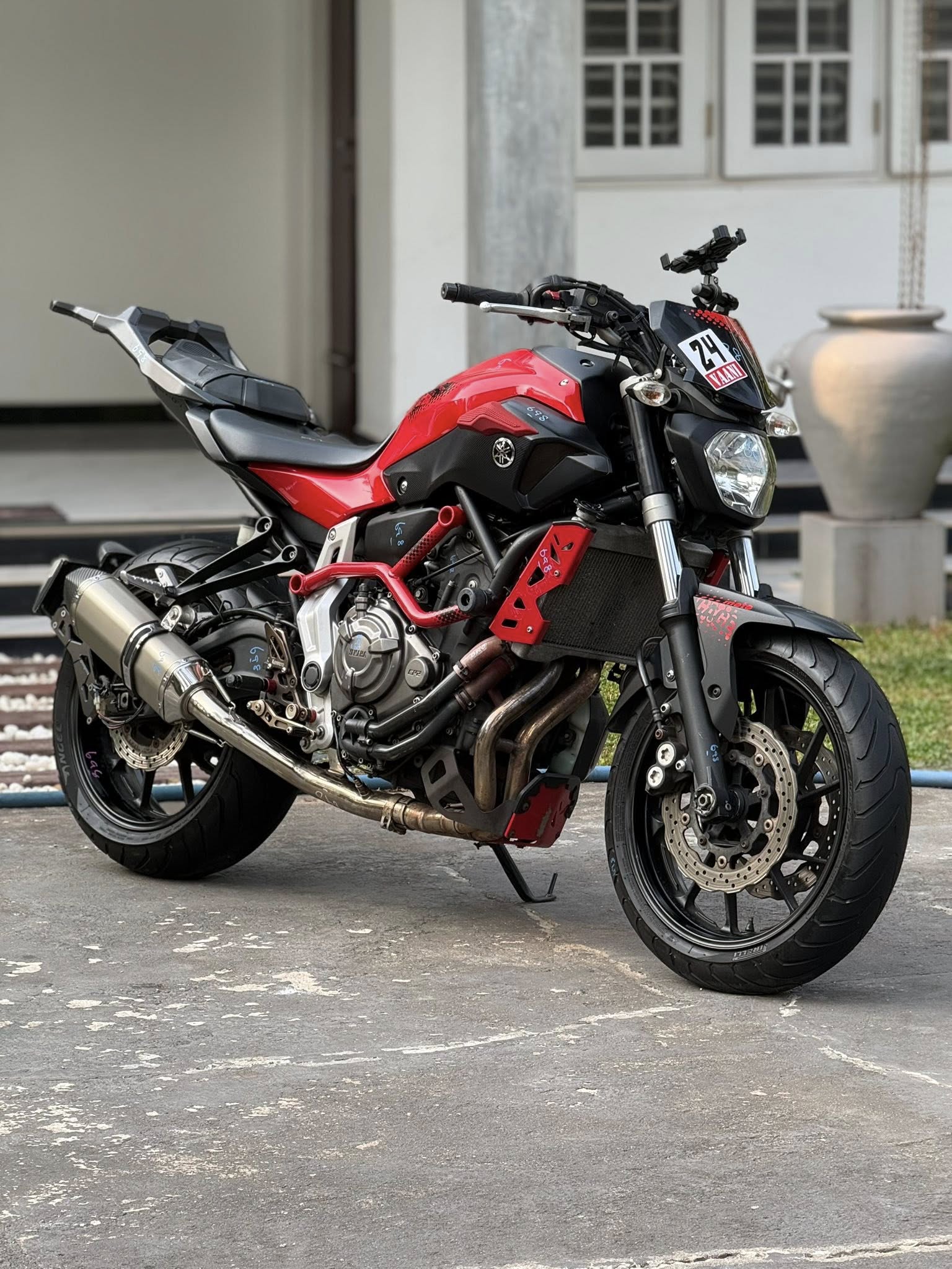 Yamaha mt07 ( non ABS )