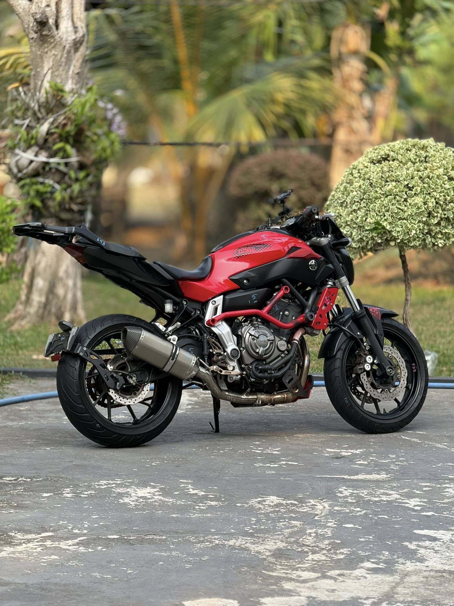 Yamaha mt07 ( non ABS )