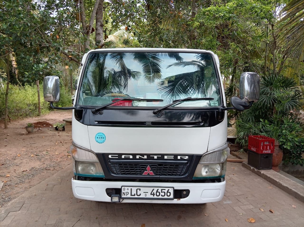 Mitsubishi Canter Crew-cab