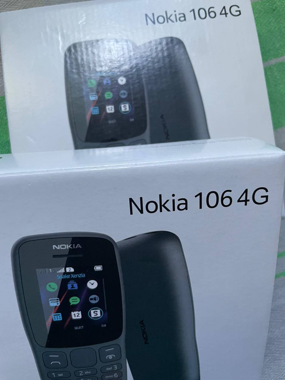 Nokia 106
