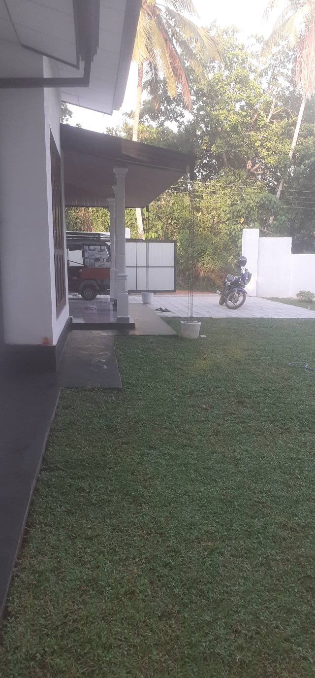 Minuwangoda brand new house for sale..