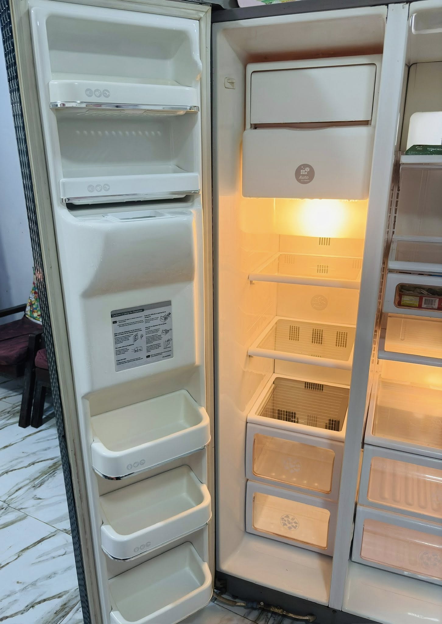 LG සීතකරණය විකිණීමට ඇත