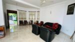 අතුරුගිරිය හබරකඩ හංදියෙන් වටිනා දෙමහල් නිවසක්