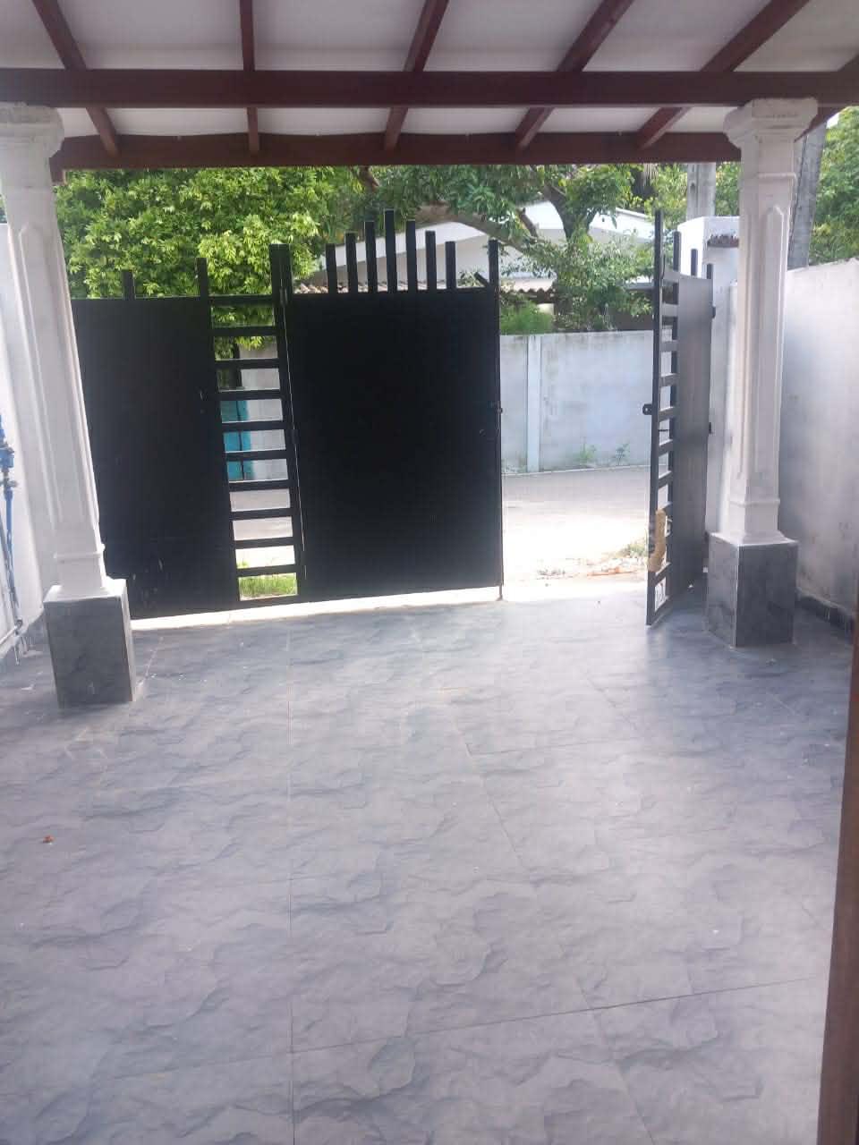 House for RENT – Kanuwana Ja-Ela