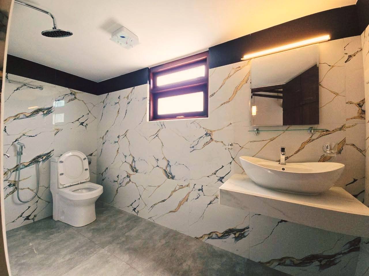 SUPER BRAND NEW MODERN TWO STOREY HOUSE FOR SALE IN PALANWATTA