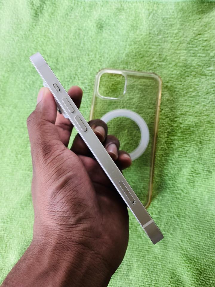 Apple iPhone 14 ( White Color)