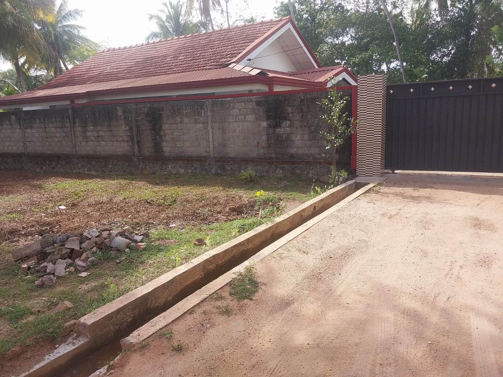 Land for Sale Demanhandiya, Negombo.