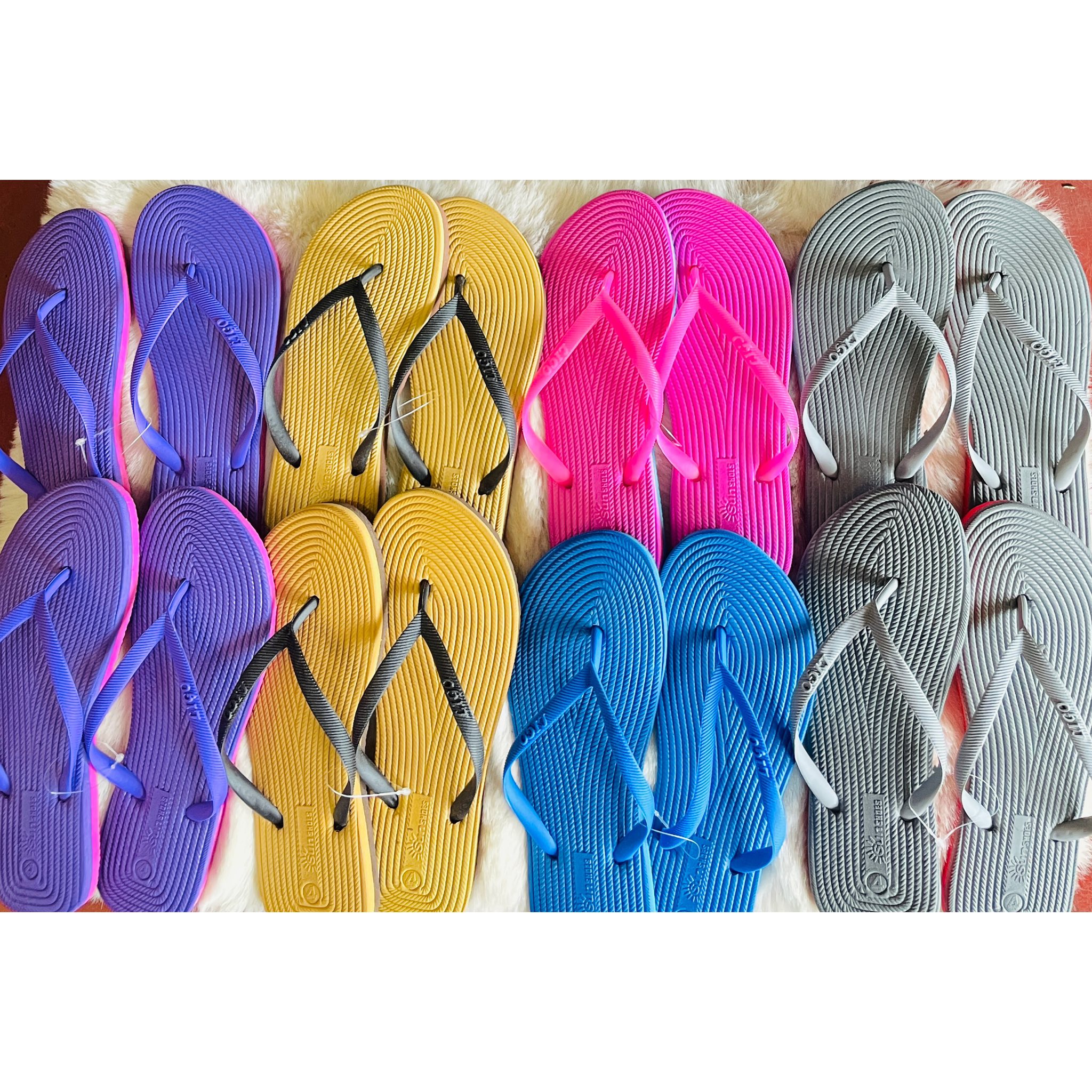 Two-Toned Collection – SLIPERS