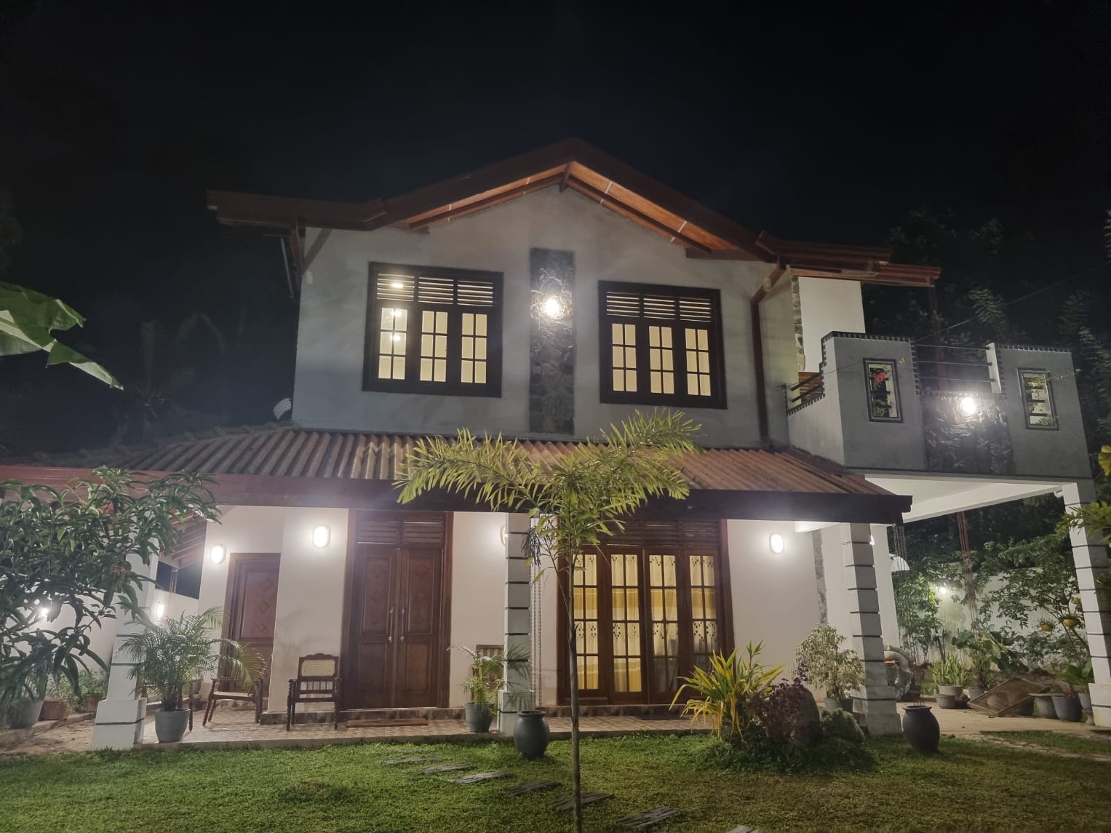 ජා-ඇල නිදන කාමර 4 නිවසක් විකිණීමට
