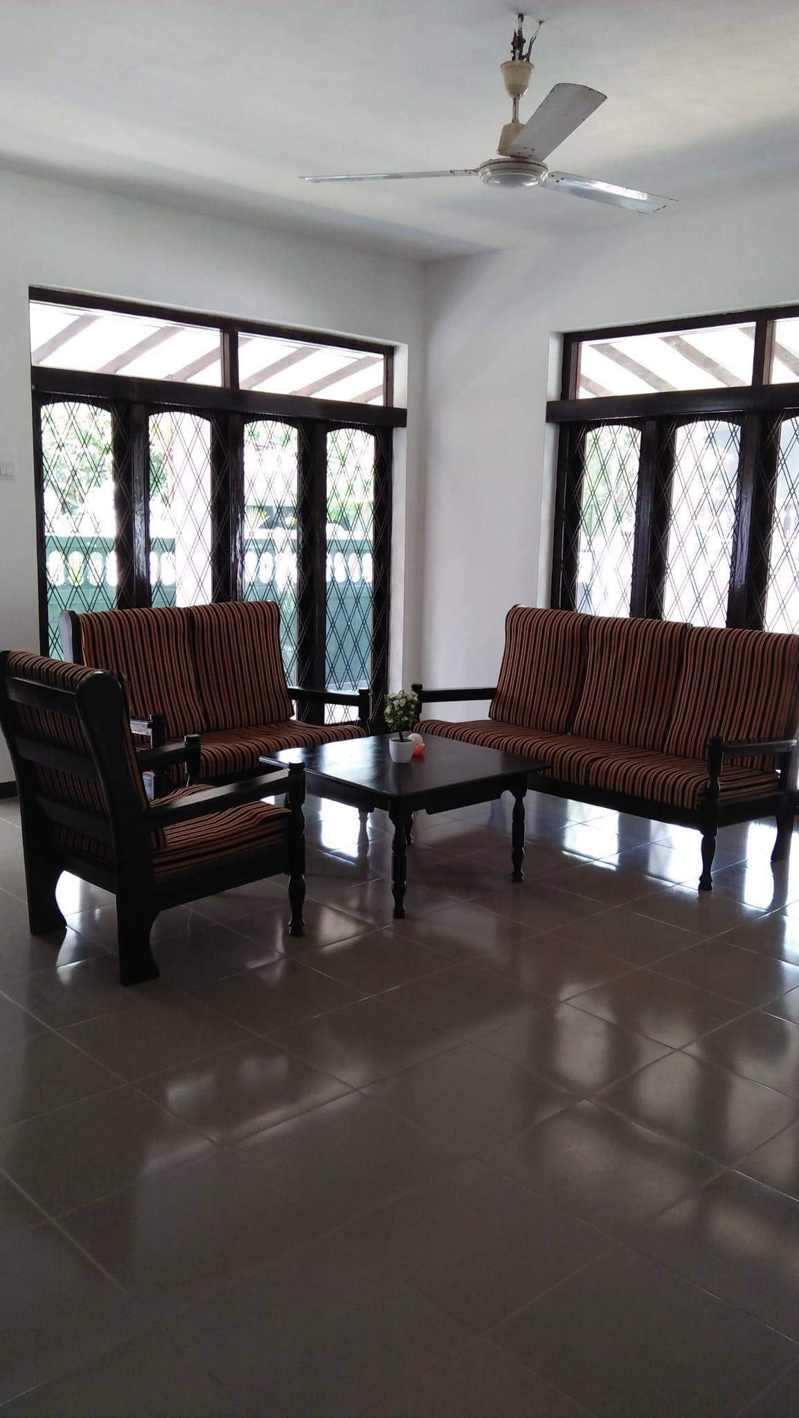 Commercial Space for Rent at raddolugama housing scheme junction