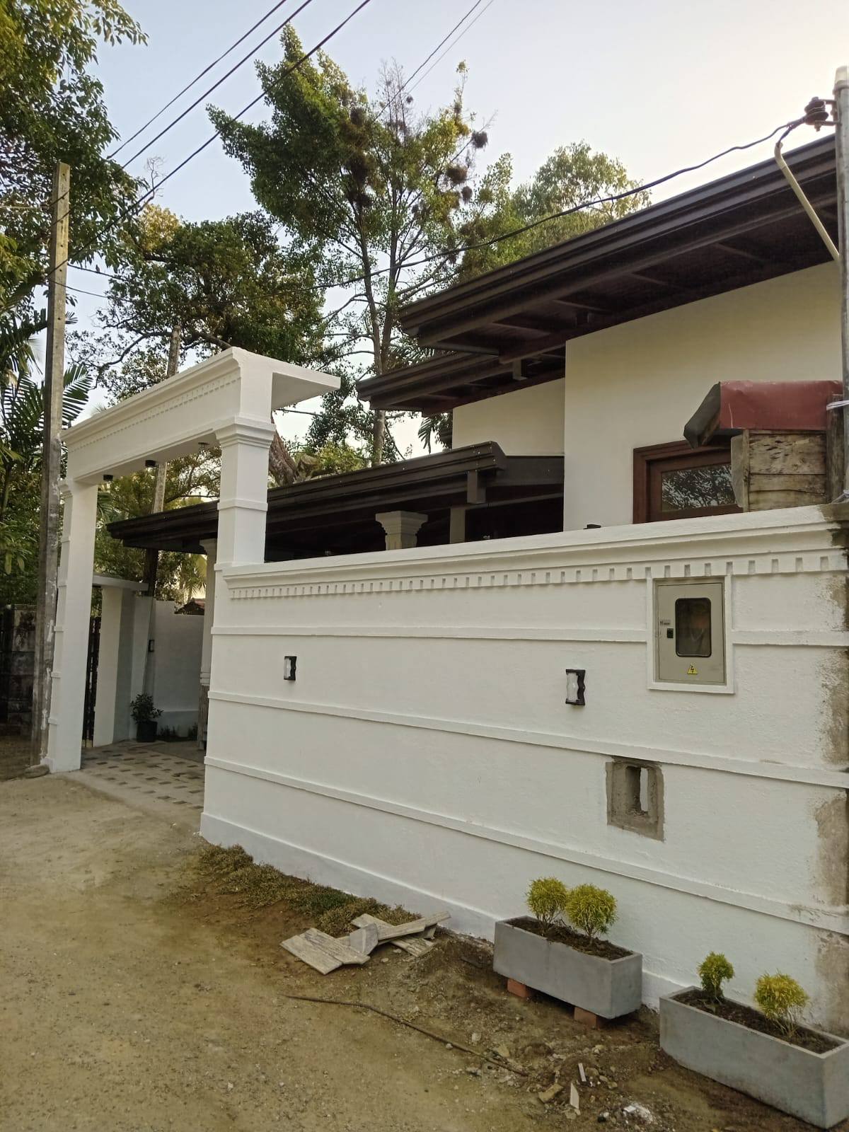 ගොඩගම නගරයට ඉතා ආසන්නයේ පදිංචි නොවු අංගසම්පූර්ණ නව නිවස විකිනිමට
