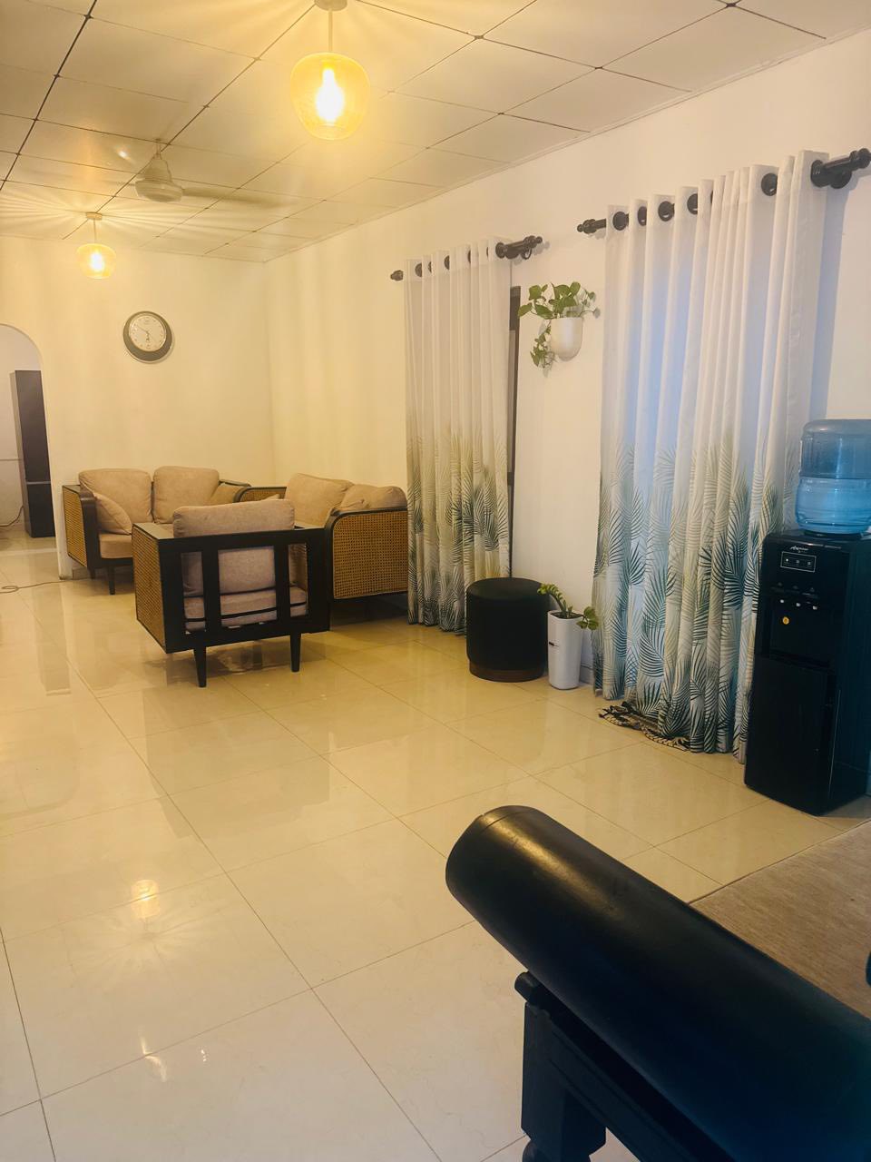 House for Sale in Katunayake – Prime Location Near Airport