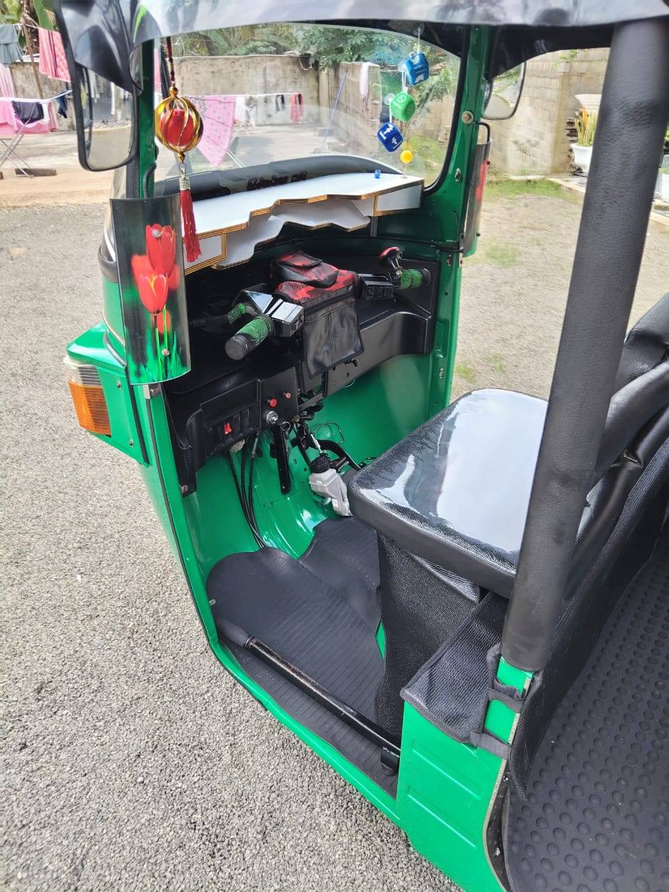 Bajaj 4 stroke 2010