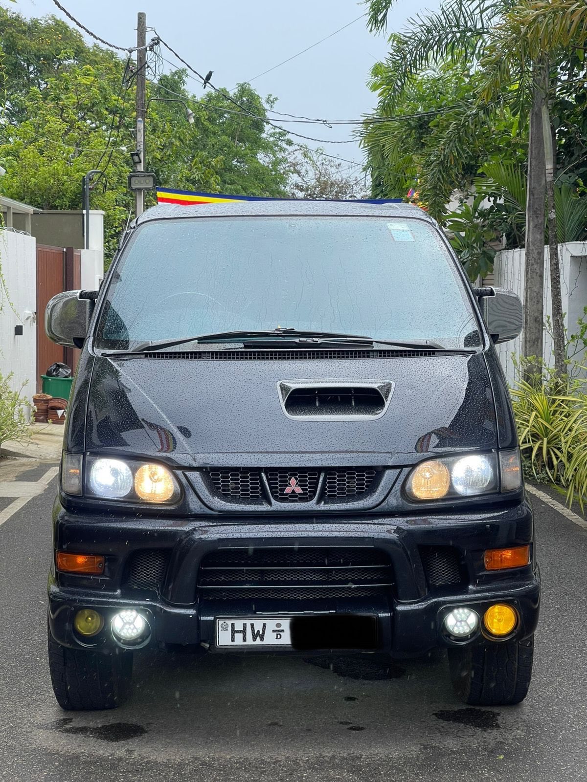 Mitsubishi L400 Spacegear