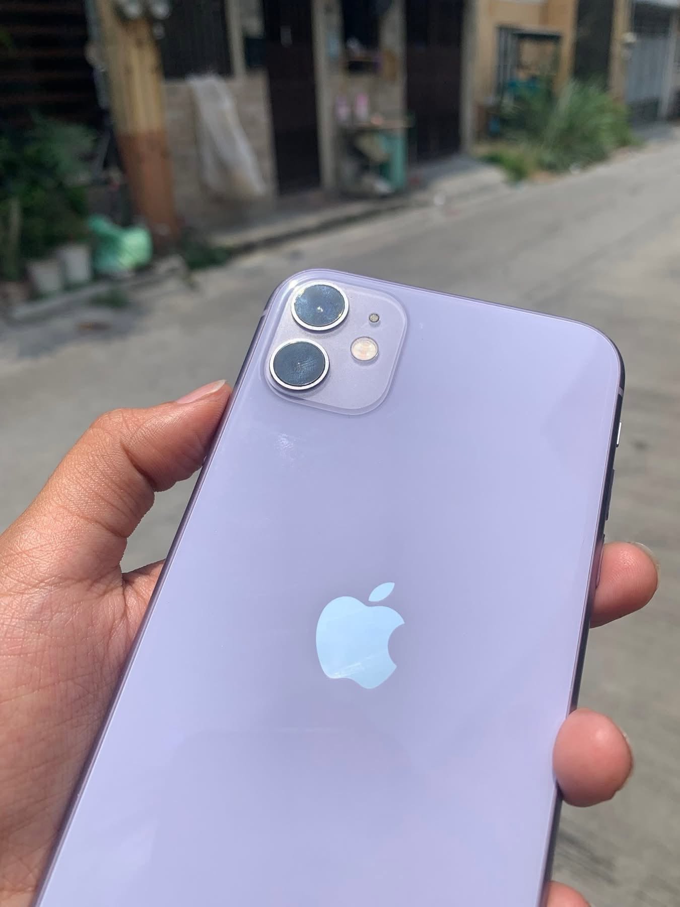 iPhone 11