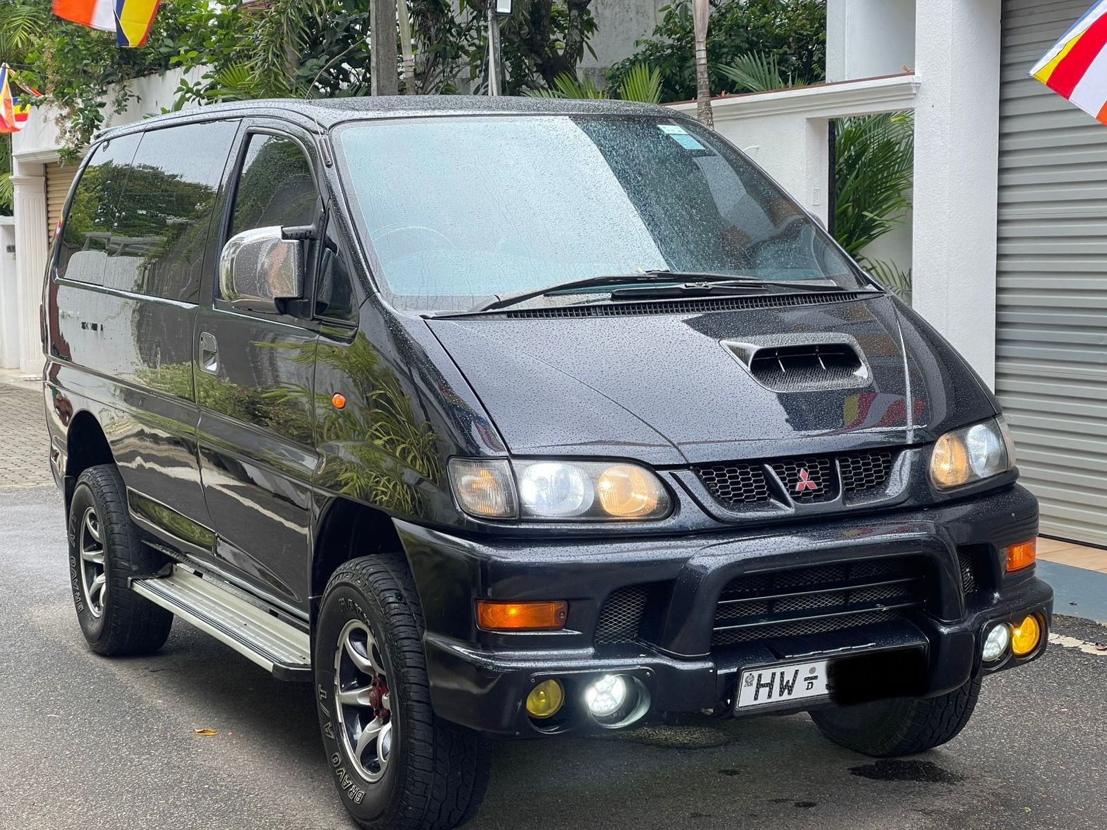 Mitsubishi L400 Spacegear