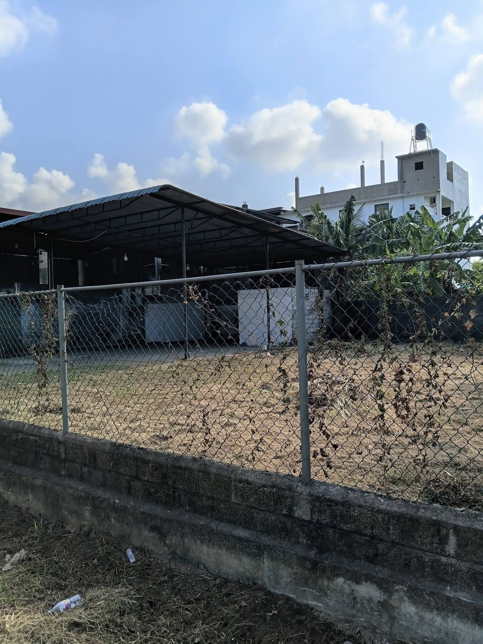 15 Perch Commercial Space is Available For Rent in Akkarapanaha Junction (Negombo).