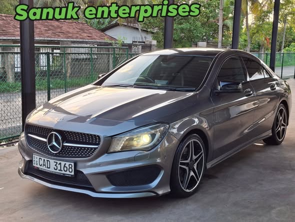 Mercedes-Benz CLA 220