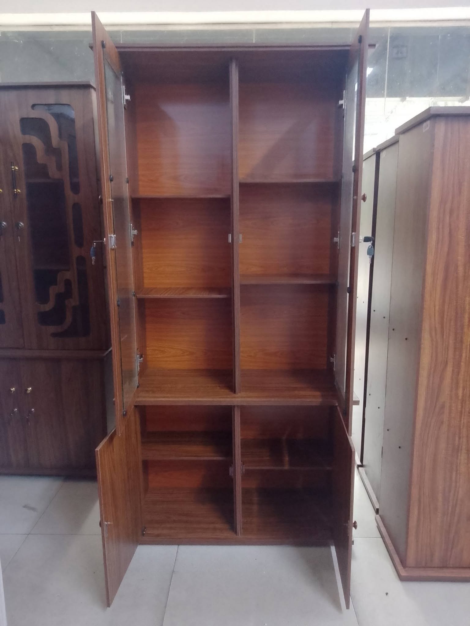 WALL CUPBOARD 2 DOOR