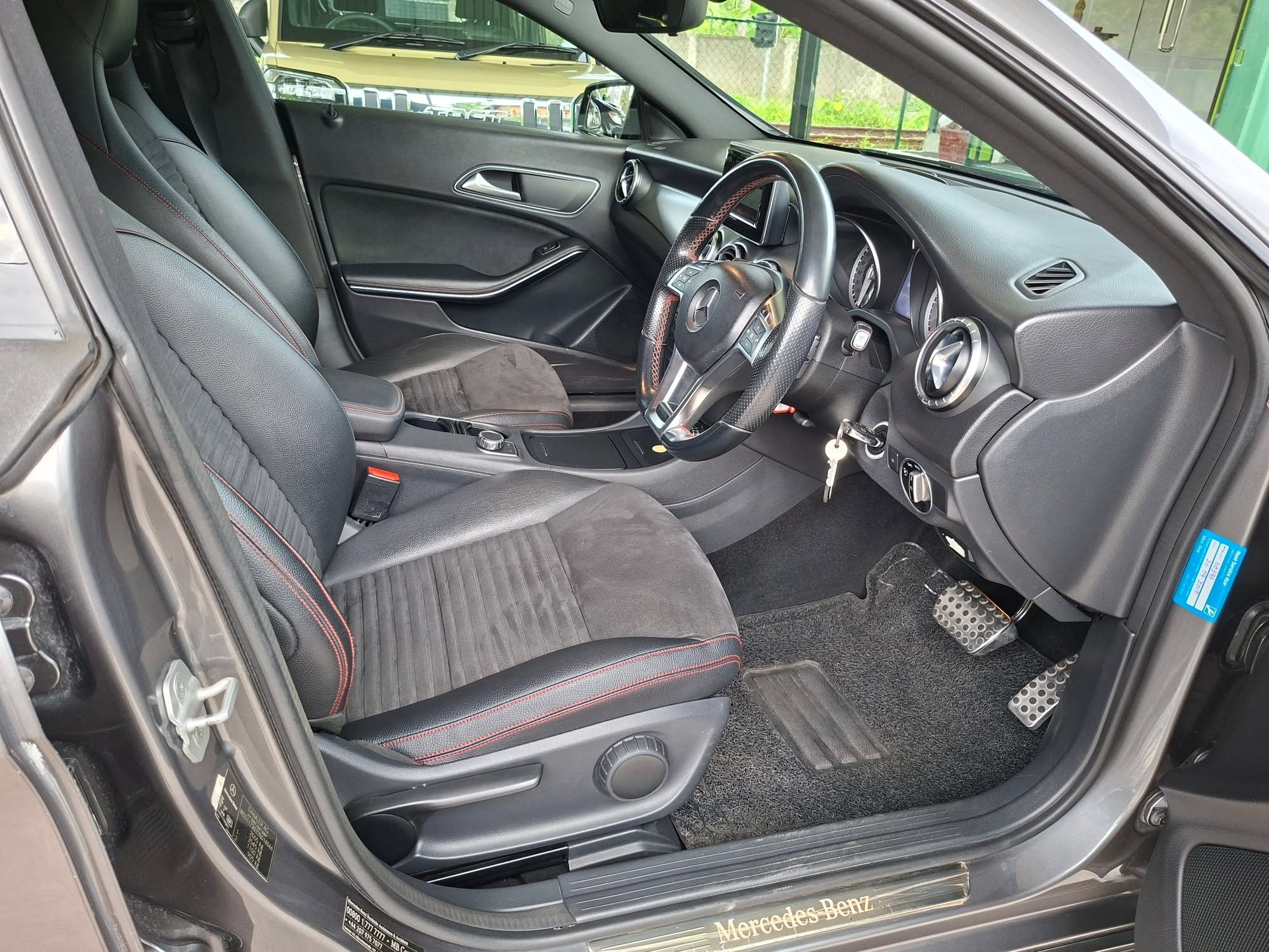 Mercedes-Benz CLA 220