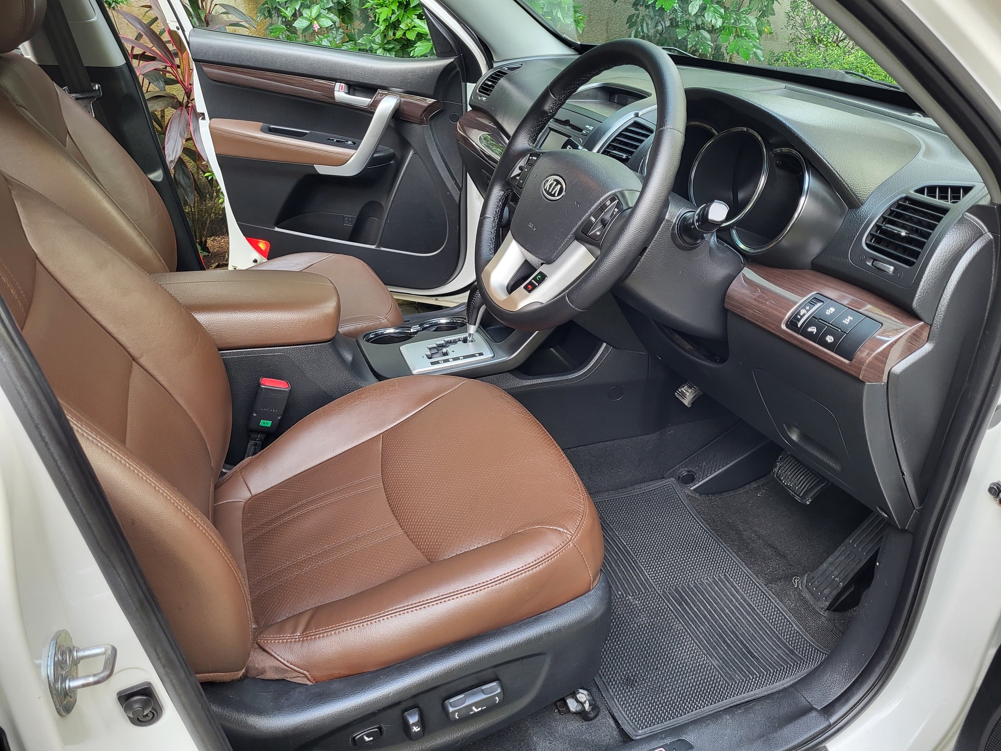 Kia Sorento 1-12 options