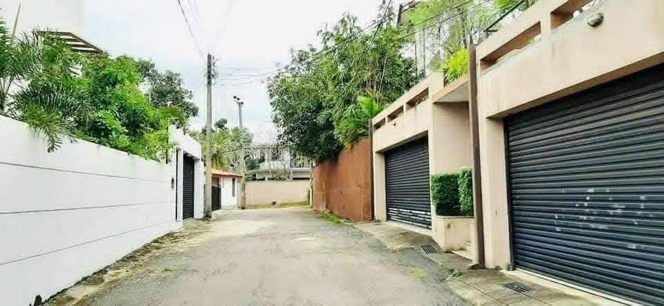 පිලියන්දල ටවුන් එකට ඉතා සමිපව වටිනා ඉඩමක් ඉතා අඩුවට