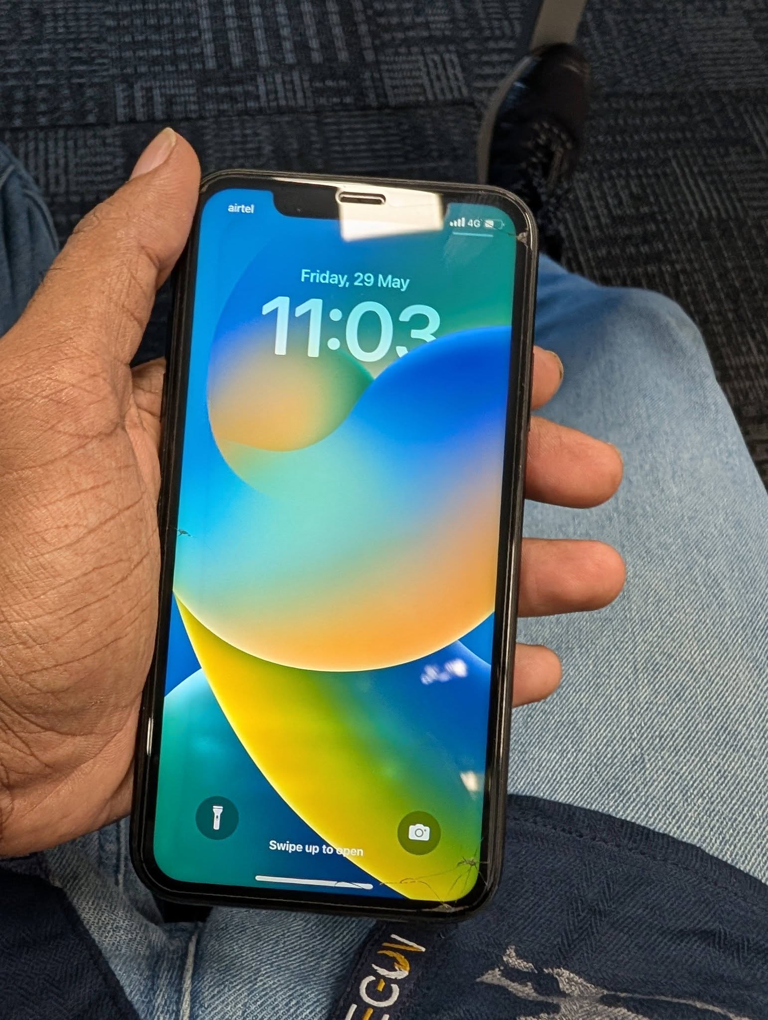 Apple iPhone XR