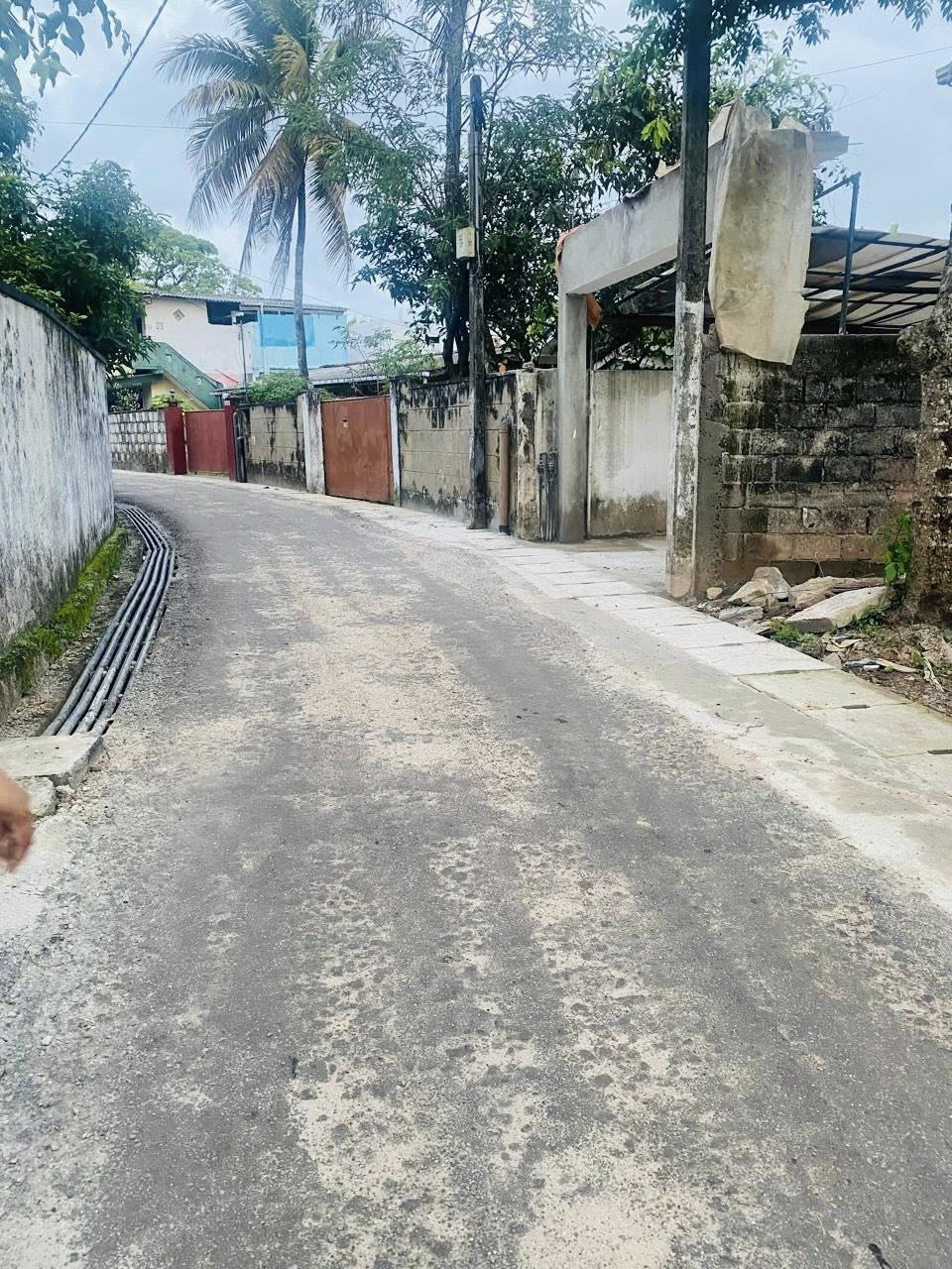 රාජගිරිය – කලපලුවාව (නෙලුම් පෙදෙසේ) වටිනා ඉඩමක් විකිණීමට