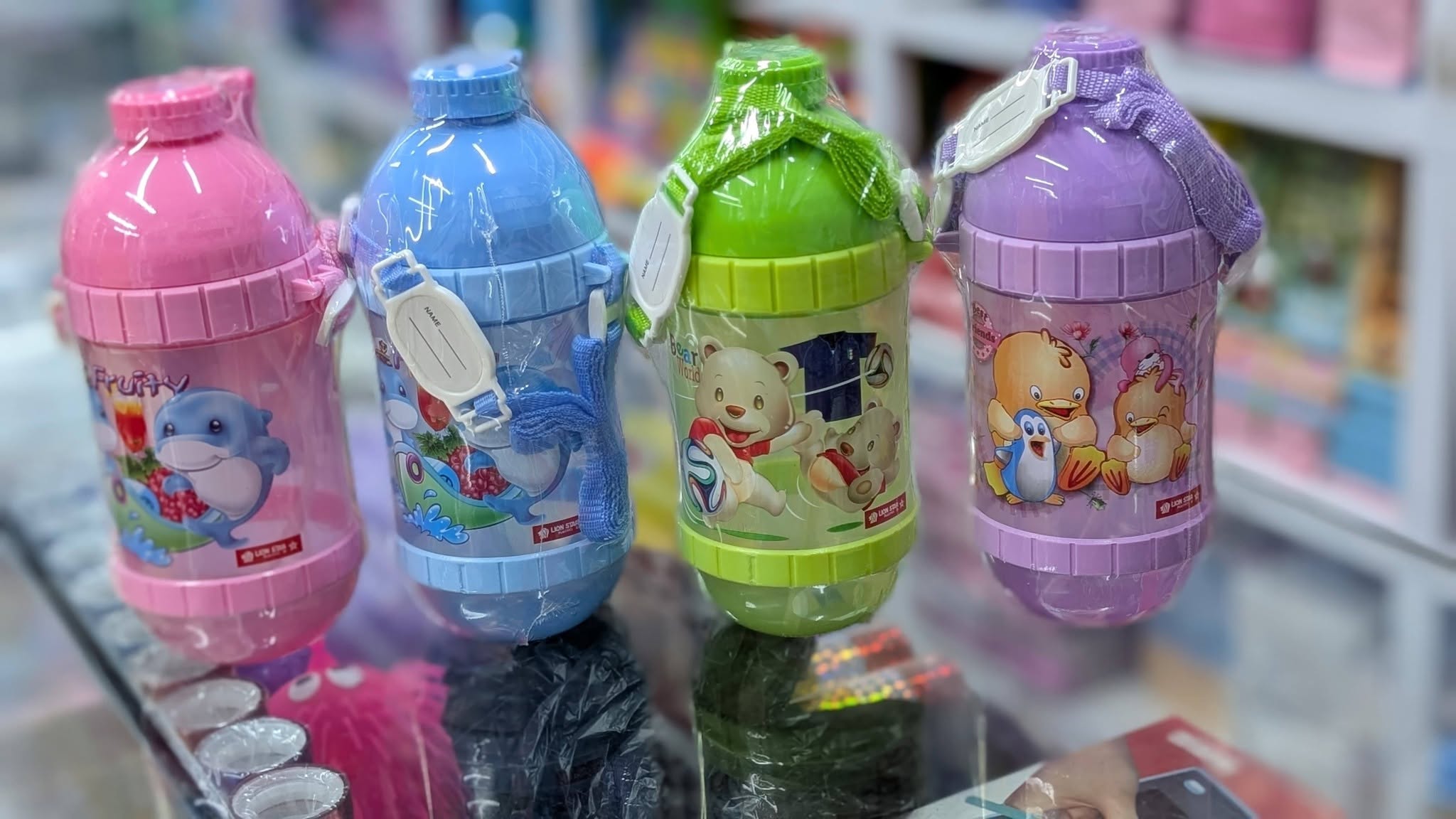 Lion Star Plastic Water Bottle
