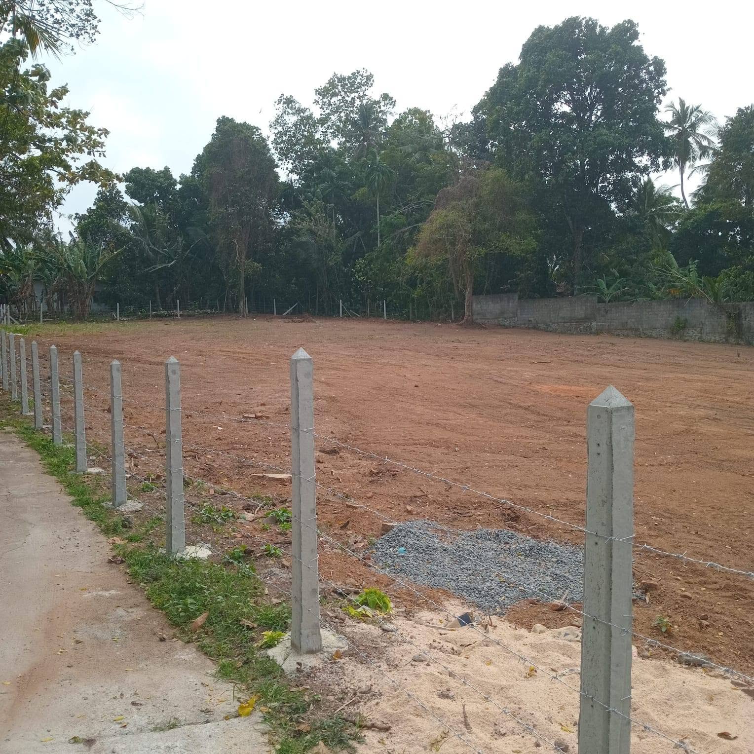 Prime Land for Sale – Veyangoda