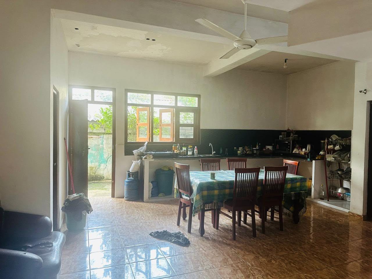 කඩුවෙල / මාලඹේ ප්‍රදේශයේ නිවසක් විකිණීමට