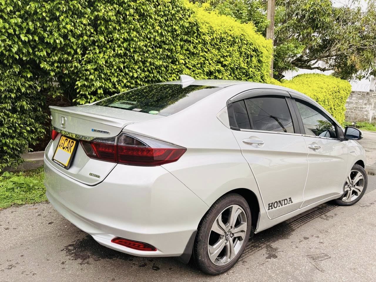Honda Grace 2016 Ex Safety Limited Edition (Fully Loaded)