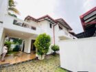 අතුරුගිරිය මිලේනියම් සිටි ආසන්නයේ පිහිට් නිවසක් විකිනිමට