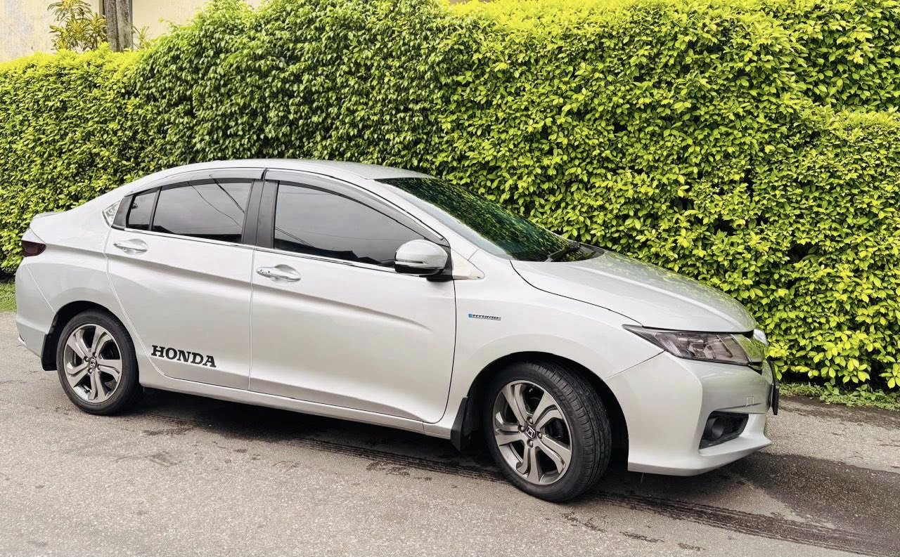Honda Grace 2016 Ex Safety Limited Edition (Fully Loaded)