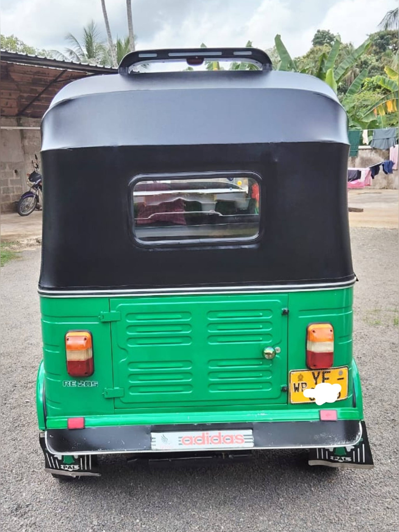 Bajaj 4 stroke 2010