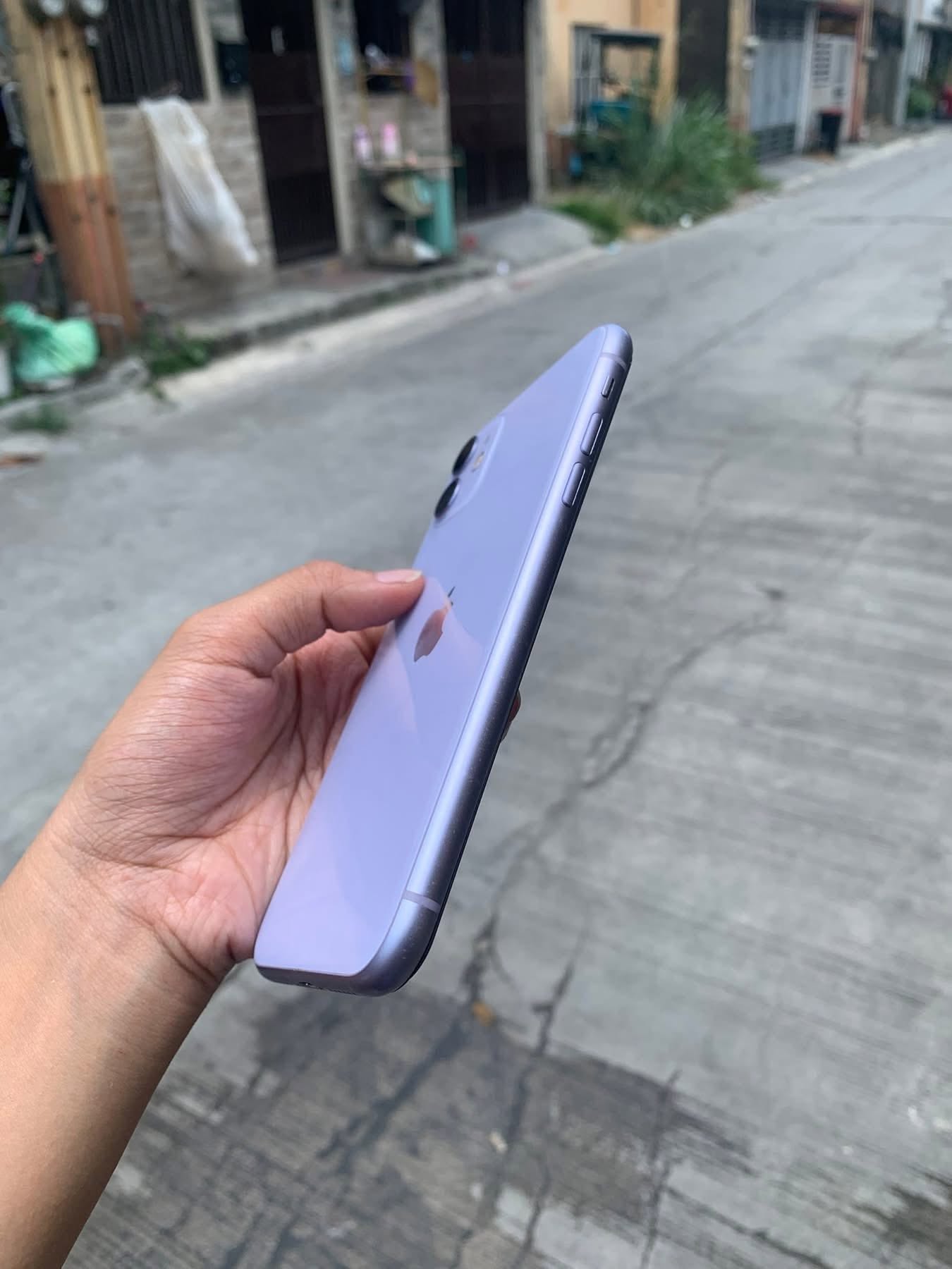 iPhone 11