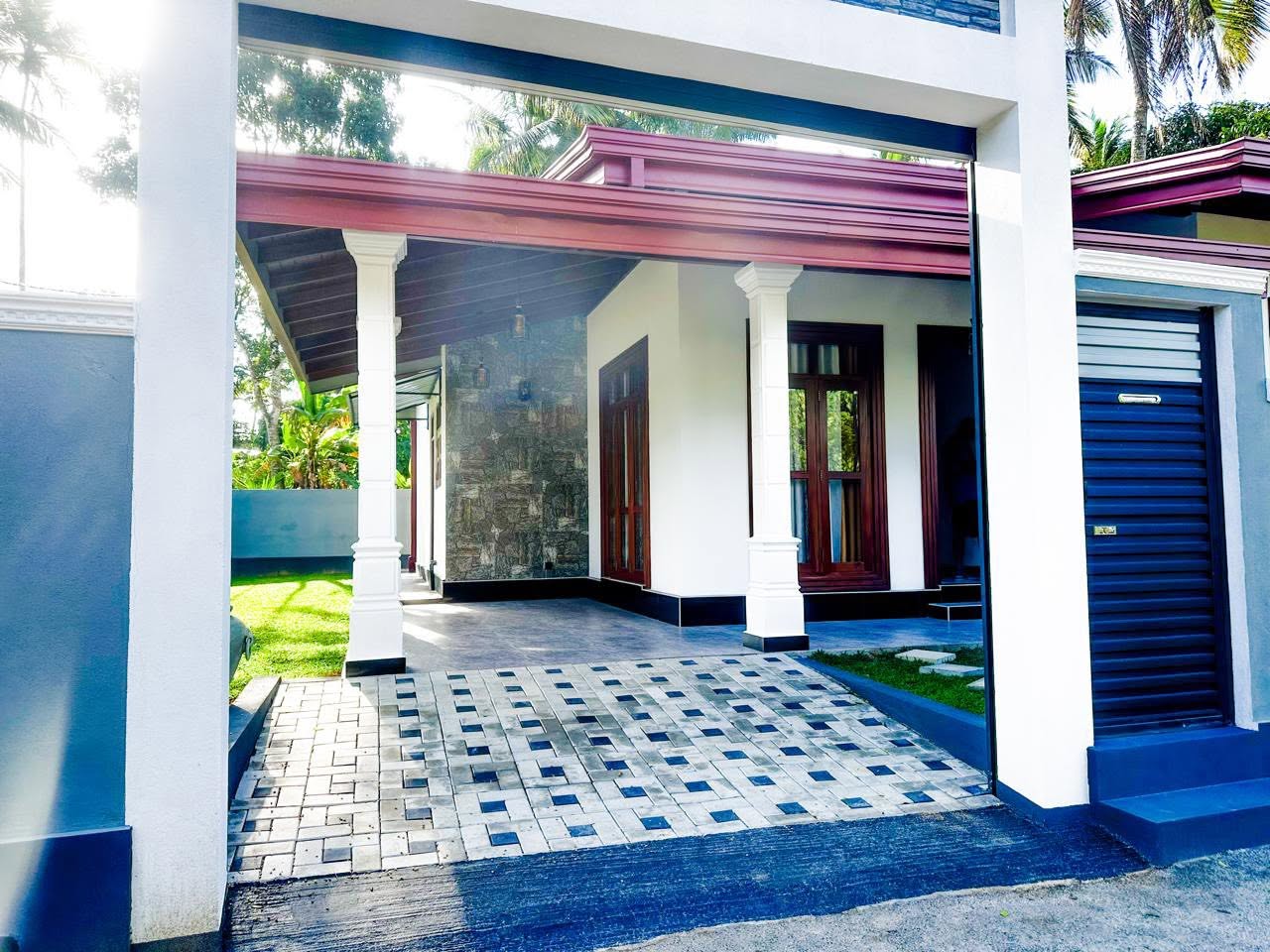 *හෝමාගම හල්බරාව අලුතින් ඉදිකළ නිවස විකිණීමට