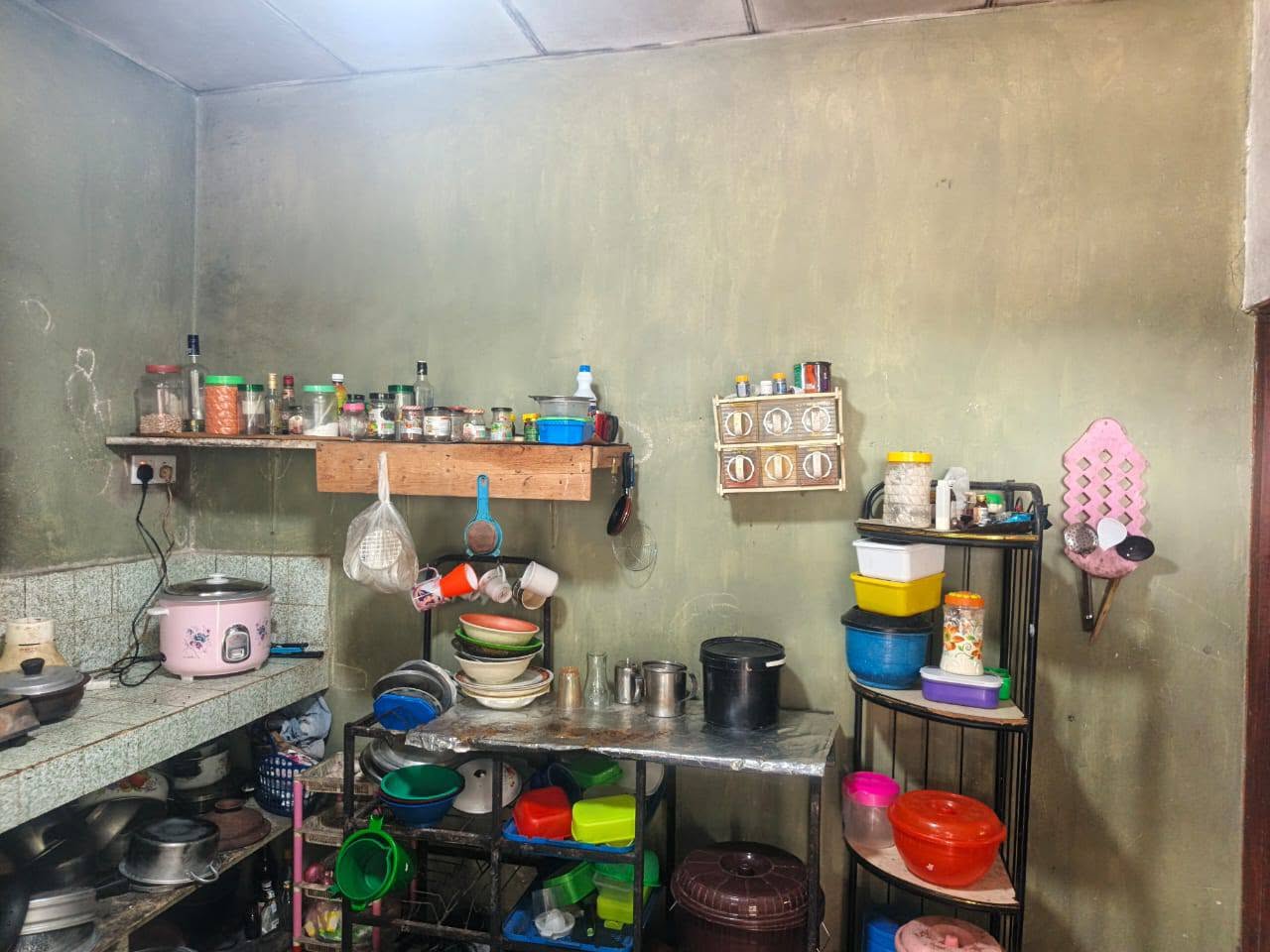 මෙම නිවාස කුලියට දීමට ඇත