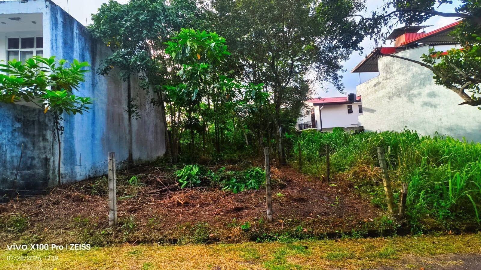 කොට්ටාව මාලබේ ප්‍රධාන මාර්ගයට ආසන්නව පර්චස් 7.3 සුපිරි ඉඩම් කැබැල්ල විකිණීමට