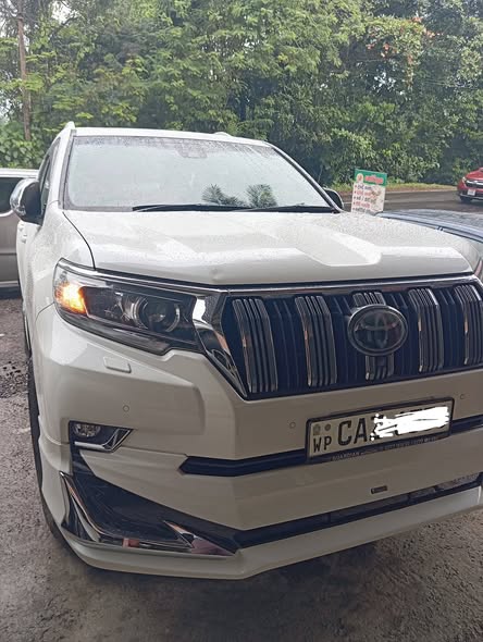 Toyota Land Cruiser Prado 150 TX (7-Seater)(2017)